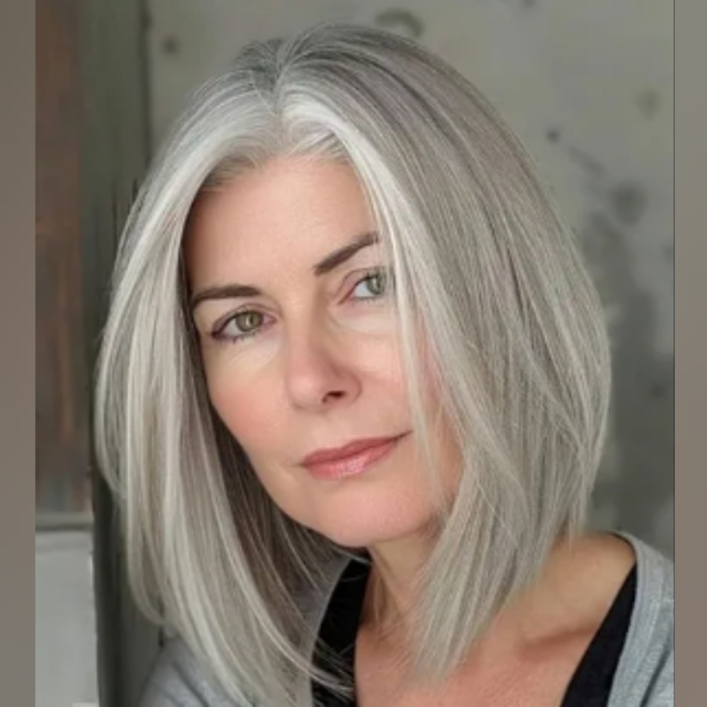 Chic Gray Women's Hair Wig